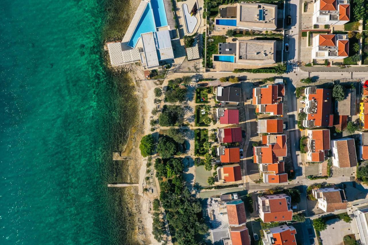 Apartments Malic Petrcane Exterior foto
